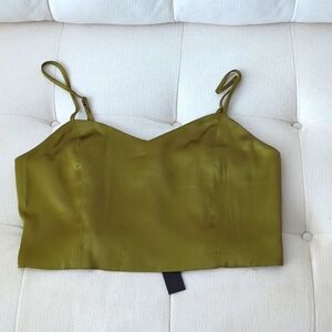 House of Harlow green top